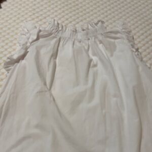 crown & ivy Cream Short Sleeve Top